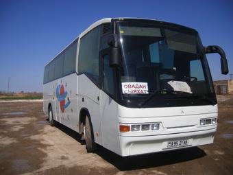 3-services-transportation-mercedes-seater-bus
